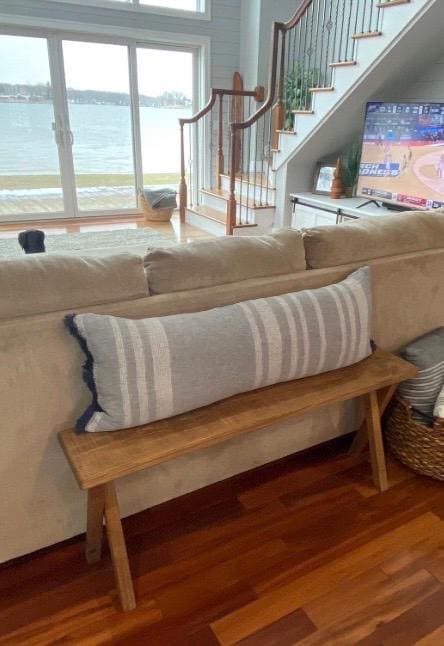 Handmade Farmhouse Bench | Rustic | Home decor | End of Bed Bench | Entryway | Porch Bench | Patio Bench | Bedroom | Primitive | Wood |